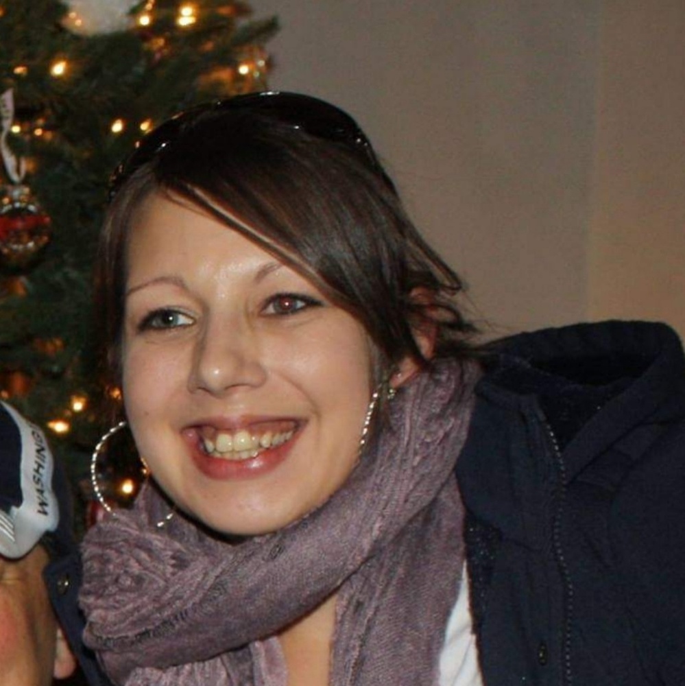 Meet your Posher, Alisa
